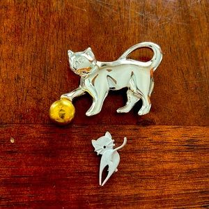 Cat Pin Duo